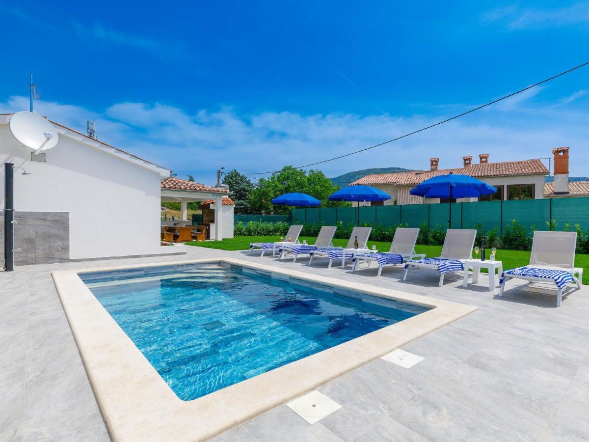 Holiday Home Casa Gverino Plomin Exterior foto